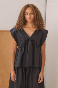 Baserange: Baserange Cable Top - Black