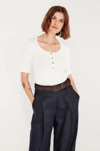 Shjark Lila Tee - White