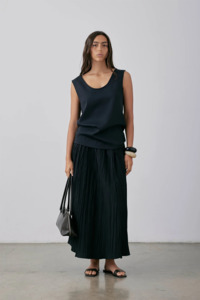 Gregory Pleated Dale Skirt - Black