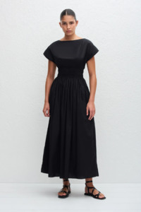 Designer Nz Matteau: Matteau Shirred Waist Midi Dress - Black