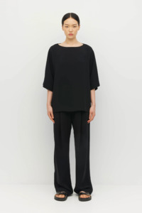 Juliette Hogan Nami T - Black