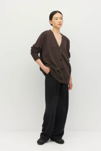 Juliette Hogan Marvin Cardi - Truffle Marle