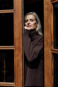 Knitwear Collection: Perriam Connie Polo - Chocolate