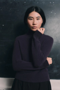 Standard Issue Okewa Crop Funnel Neck - Violet