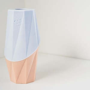 The Ubbe Food and Treat Dispensing Enrichment Toy - Ethereal Sky