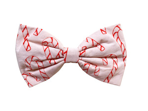 Wear: Elfie Christmas Bow Tie