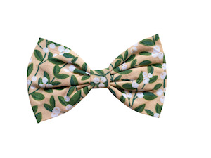 Winter Berry Christmas Bow Tie