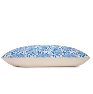 Sleep: Blue Roses Dog Bed Cover