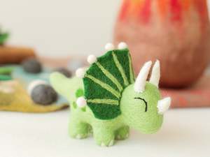 Prehistoric Play Pals - TRICERATOPS