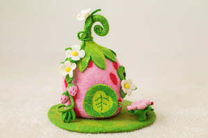 Fairies: Pineberry Palace - Felt Fairy House