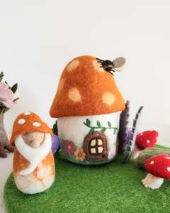 Small World Play: Thicketwhisper Inn - Felted Gnome Home