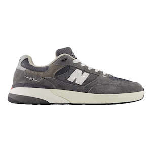 New Balance NB Numeric Andrew Reynolds 933 - Grey Day