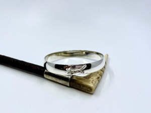 Half Round Bangle | 10.5mm | with Running Fox
