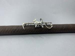 Stockpins: Hunt Whip Stockpin | Large | with Hound on Shoe