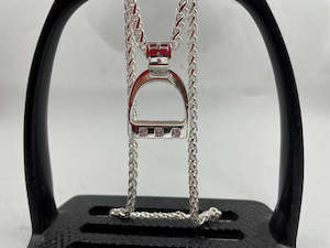 SUPER JUMBO Stirrup Pendant | 3 Stones