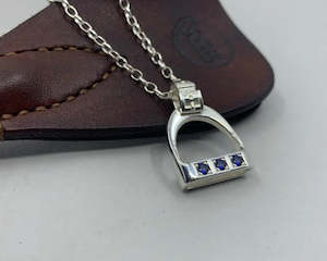 Stirrup Pendants: SMALL Stirrup | Gemstones Pendant