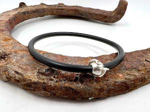 Polo Bangles: Noir Bangle | Polo Stick on Ball Charm