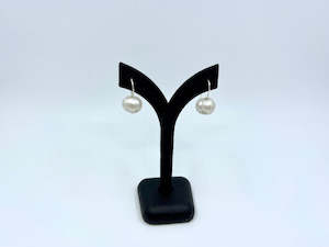 Pearl Earrings: Tongan Pearl Drop Earrings | 10mm or 20mm