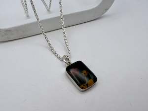 Flower Tag Pendant | Preloved