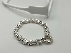 End Of Line Jewellery: Jumbo Oval Belcher Chain Bracelet | Bolt Clasp | End of Line