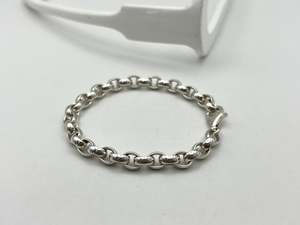 End Of Line Jewellery: Oval Belcher Chain Bracelet | Parrot Clasp | End of Line