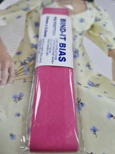 Cotton Bias And Stretch Binding: Bias Binding 25mm Fushia