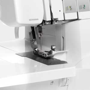 Bernina Sewing Machines And Overlockers: Bernina L460 Overlocker