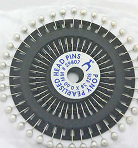 Pony Pearlised Head Pins White Size 38 x .60mm