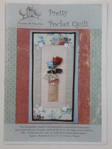 Pretty Pocket Quilt Wallhanging