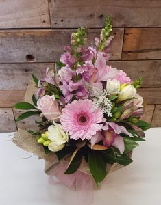 Vintage Pink Posy Vase - Cherrywood Florist Tauranga