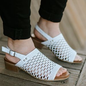 Flats: CABELLO ALACA WHITE