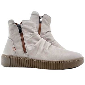 Boots: CABELLO WINNIE IVORY