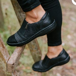 Flats 1: CABELLO 5849-27 BLACK CRINKLE