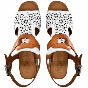 Flats: CABELLO POET WHITE