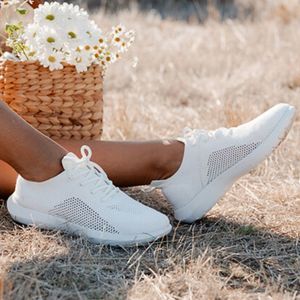 Emu Australia: EMU AUSTRALIA SPRINGBROOK WHITE