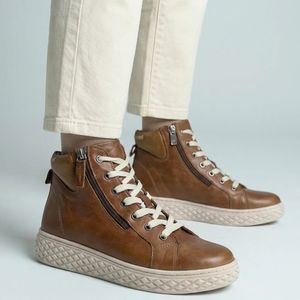 Boots: CABELLO UNA TAN