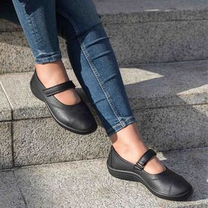 Flats 1: ARCOPEDICO TRIGLAV J66 BLACK