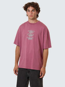 Thrills Mens: Reality Dreams Box Fit Tee - Delta Berry