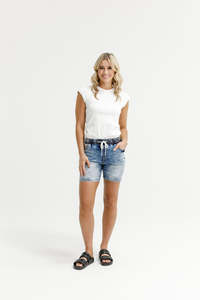 Home Lee Womens: Ocean Shorts - Snow Wash
