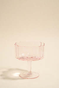 Gifts: Bloom Wavy Pink Short Cocktail Glass