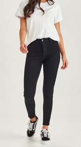 Slip Ankle Grazer Jean - Black