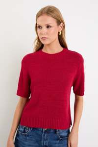 Loveable Yarn Knit Tee - Cherry