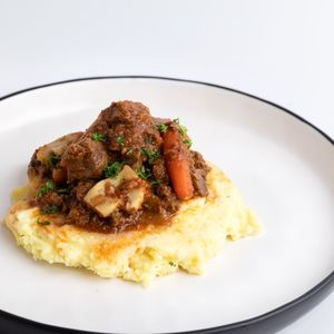 Beef Goulash with Mashed Potatoes 350g