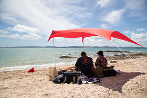 Products: Chill Hut – Medium