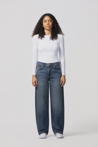 Womens Jeans: Larrie B Jean - Mineko R Wash