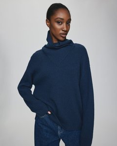 Womens Sale: Gisella Carina M Pullover - Outer Space