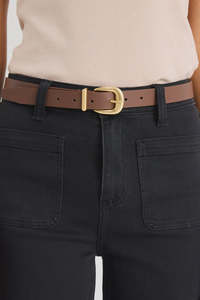 Accessories: Dark Brown Gold Buckle Leather Belt