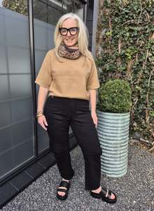 Womens Jeans: Marlow Barrel Jeans - Black Wash