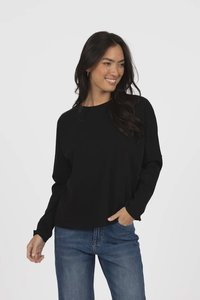 Womens Tops: Wildfire L/S Tee - Black