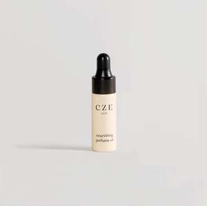 All: Nourishing Perfume Oil Travel